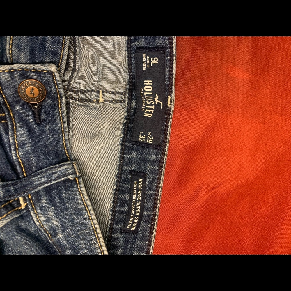 Holister Blue hi rise  Jeans size 9 long